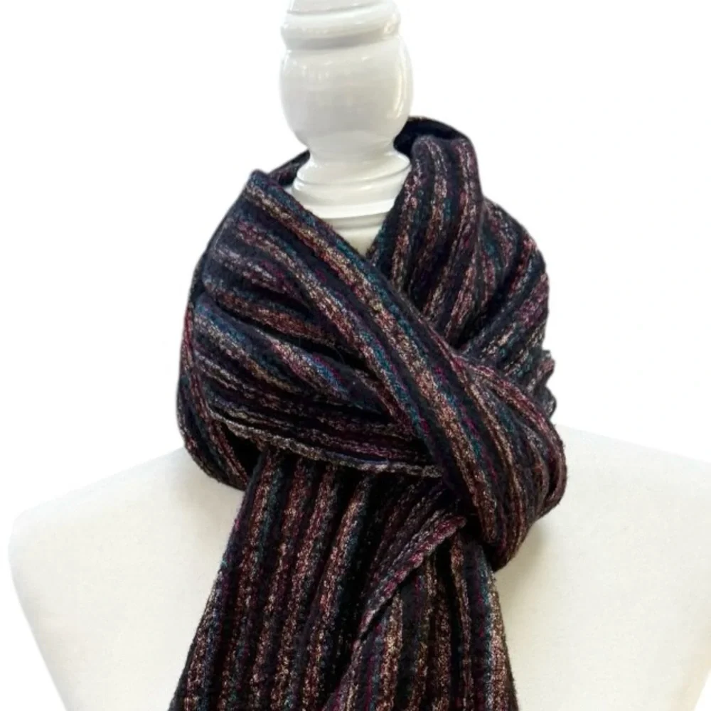 Trendy boutique soft wool
